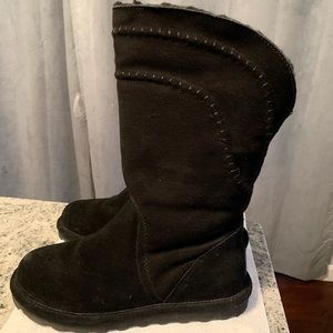 Bearpaw boots